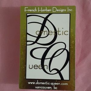 Women's Domestic Queen Black dishwashing gloves!